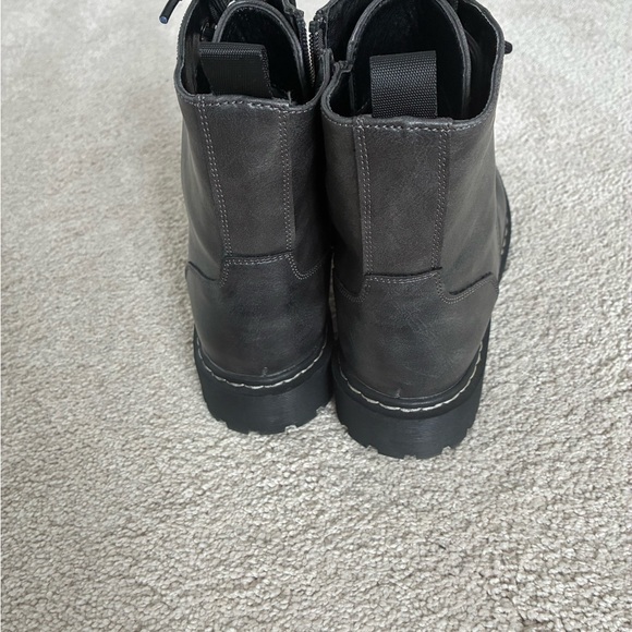 Sleek Gray Women's Combat Boots - Picture 3 of 6